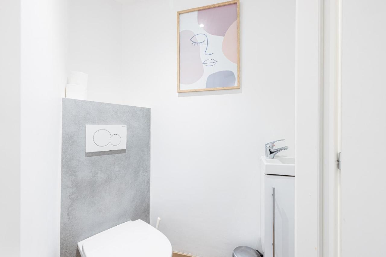Garibaldi Square - Cozy 1 Bdr Old Town Apartment นีซ ภายนอก รูปภาพ